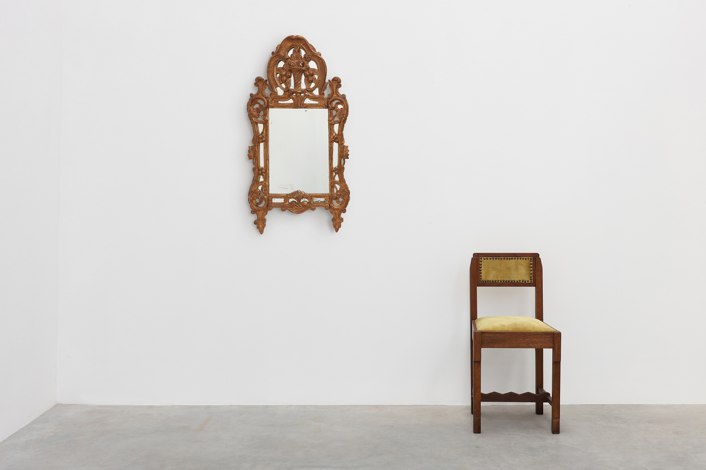 Louis XV style carved giltwood mirror with floral crest, France, 18th centurythumbnail